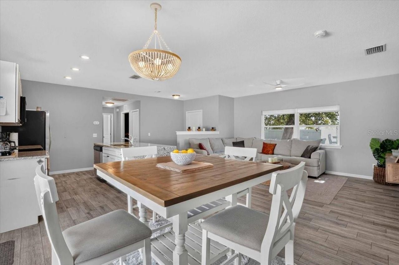 2011 Outer Drive, Unit 1, Sarasota, FL 34231 Photo