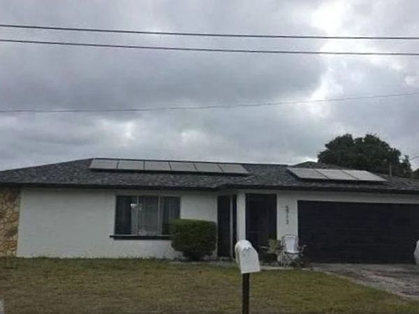 5913 Untermeyer Court, North Fort Myers, FL 33903