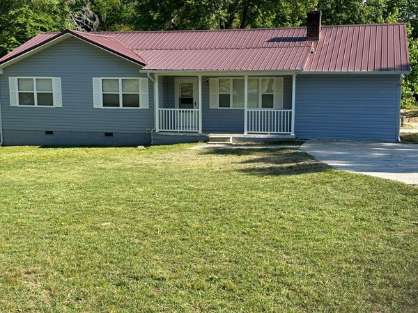 8790 Back Valley Road, Evensville, TN 37332