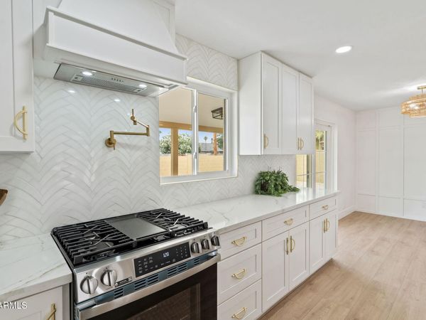 8314 E CAMELBACK Road, Scottsdale, AZ 85251