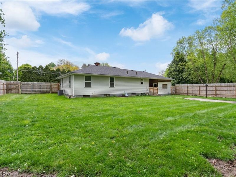 914 Jacoby Road, Akron, OH 44321 Photo 30