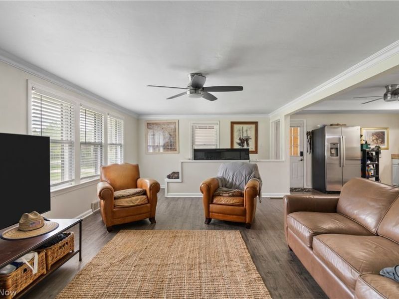914 Jacoby Road, Akron, OH 44321 Photo 8