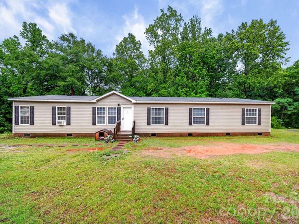 6956 Jamestowne Road , Lancaster, SC 29720
