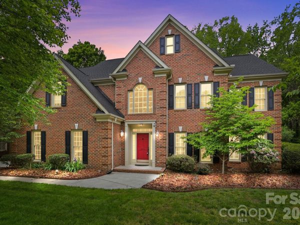 239 Sardis Pointe Road , Matthews, NC 28105