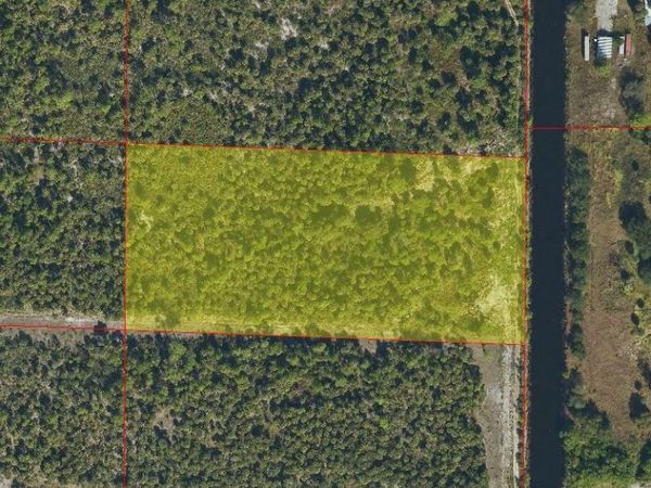 2040 Woodland Estates, NAPLES, FL 34117