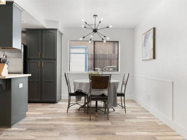 6322 Madison AVE, Carmichael, CA 95608