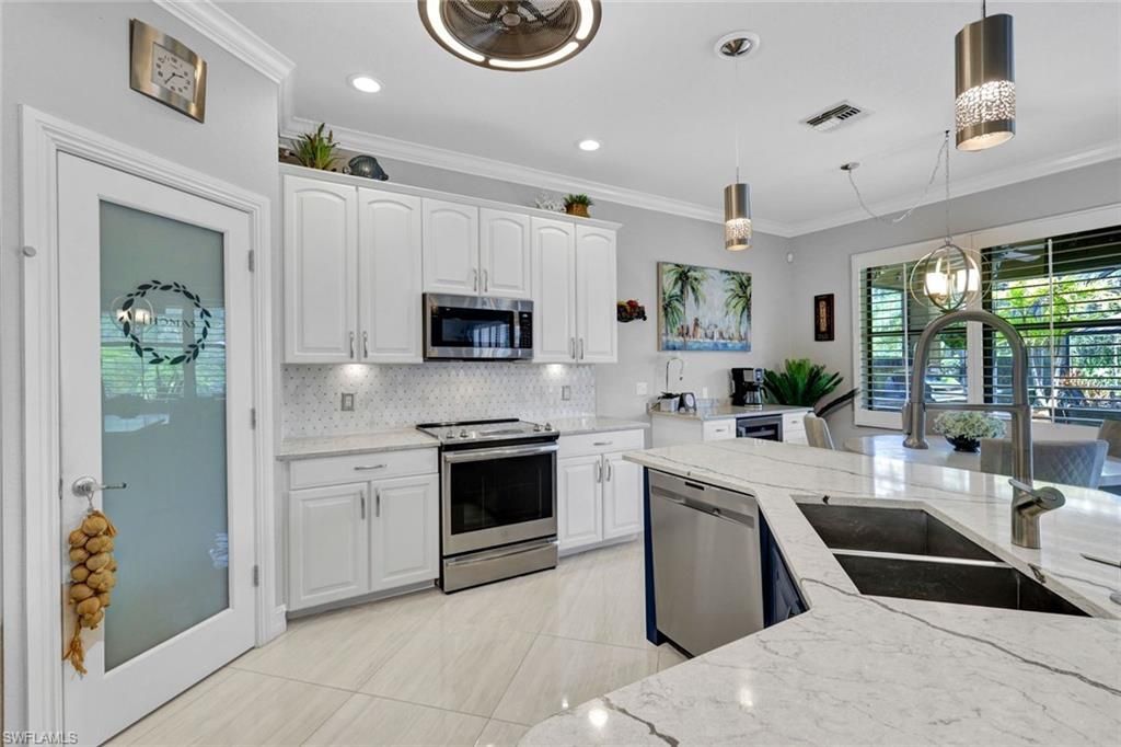 9312 River Otter Dr, Fort Myers, FL 33912 Photo