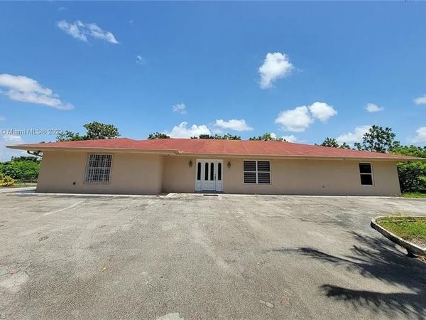 15900 SW 197th AVE , MIAMI, FL 33187