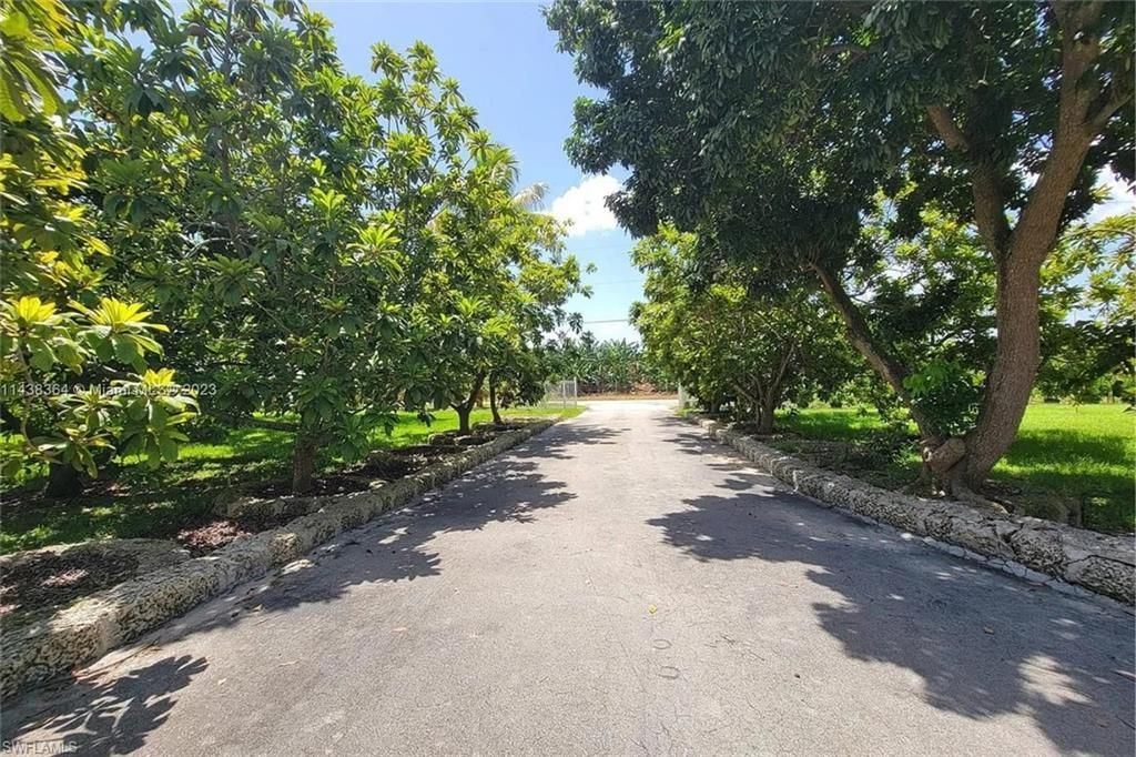 15900 SW 197th Ave , Miami, FL 33187 Photo