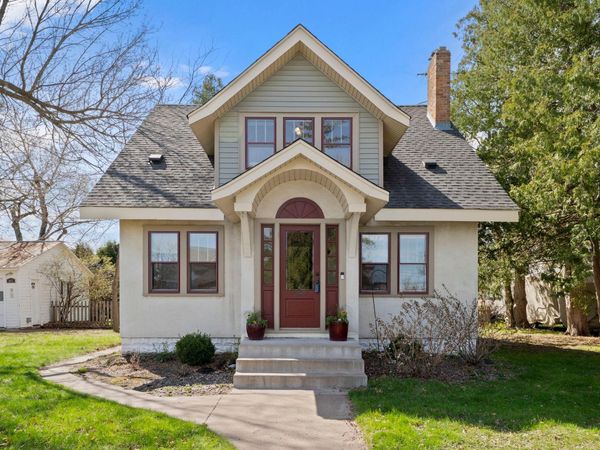 847 Ashland Street S, Cambridge, MN 55008
