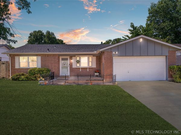 11880 E 38th Street , Tulsa, OK 74146