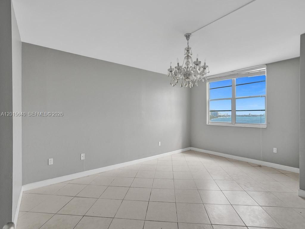 300 Bayview Dr , Unit 906, Sunny Isles Beach, FL 33160 Photo