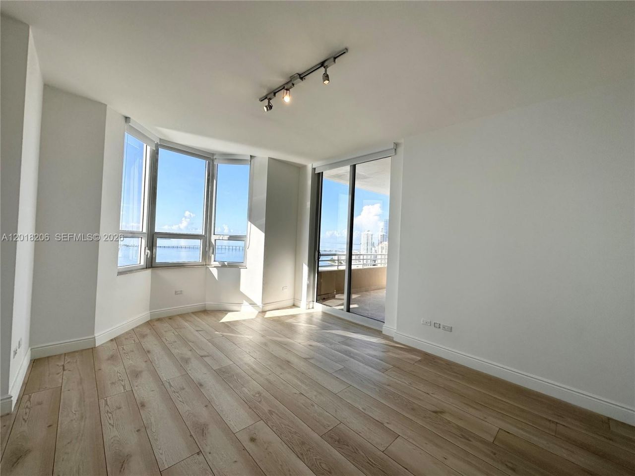 808 Brickell Key Dr , Unit 3608, Miami, FL 33131 Photo
