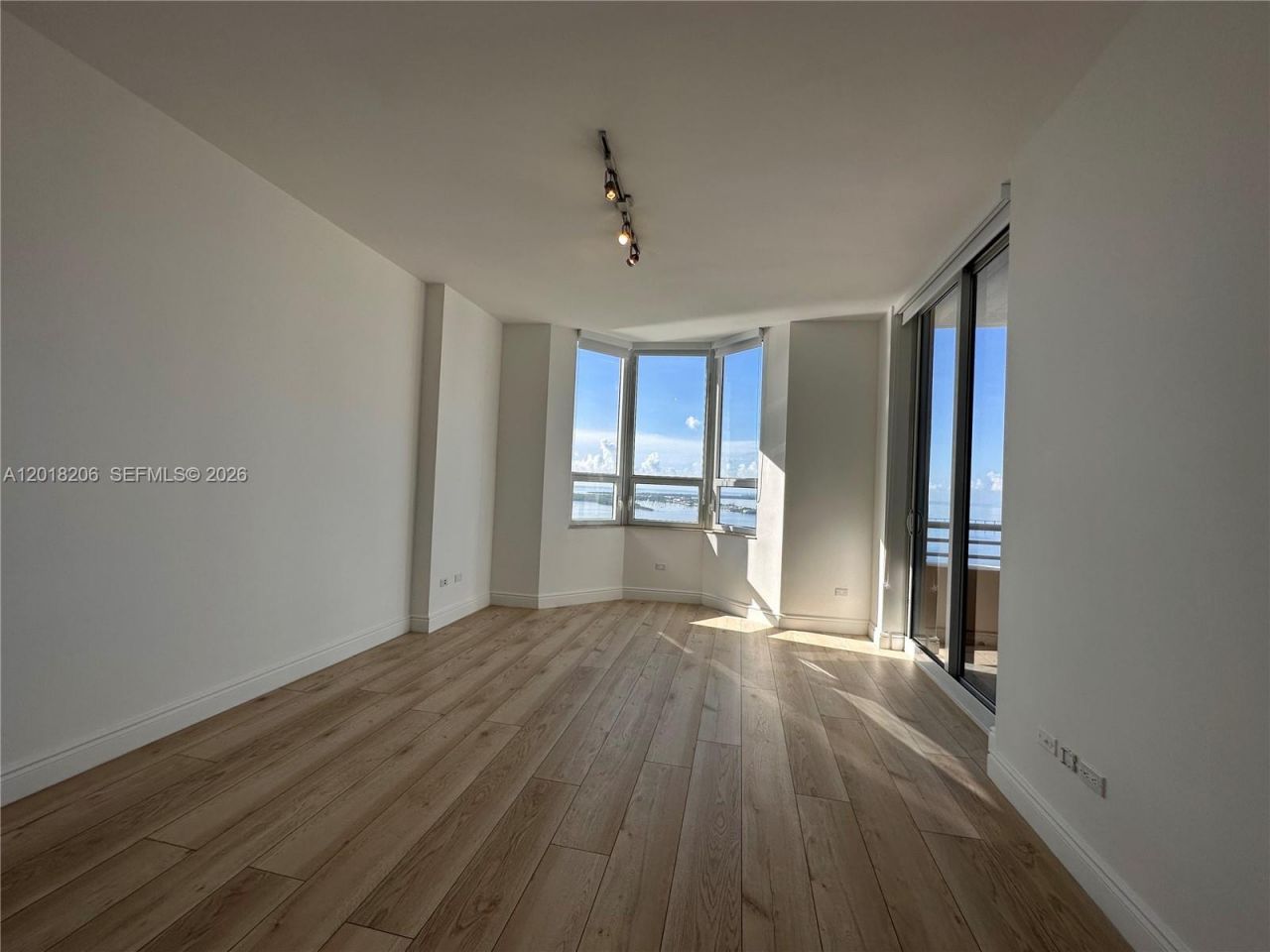 808 Brickell Key Dr , Unit 3608, Miami, FL 33131 Photo