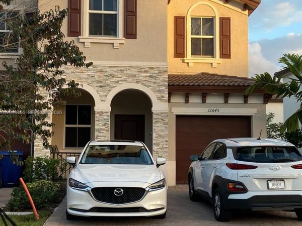 12645 NW 24th Ave , Miami, FL 33167