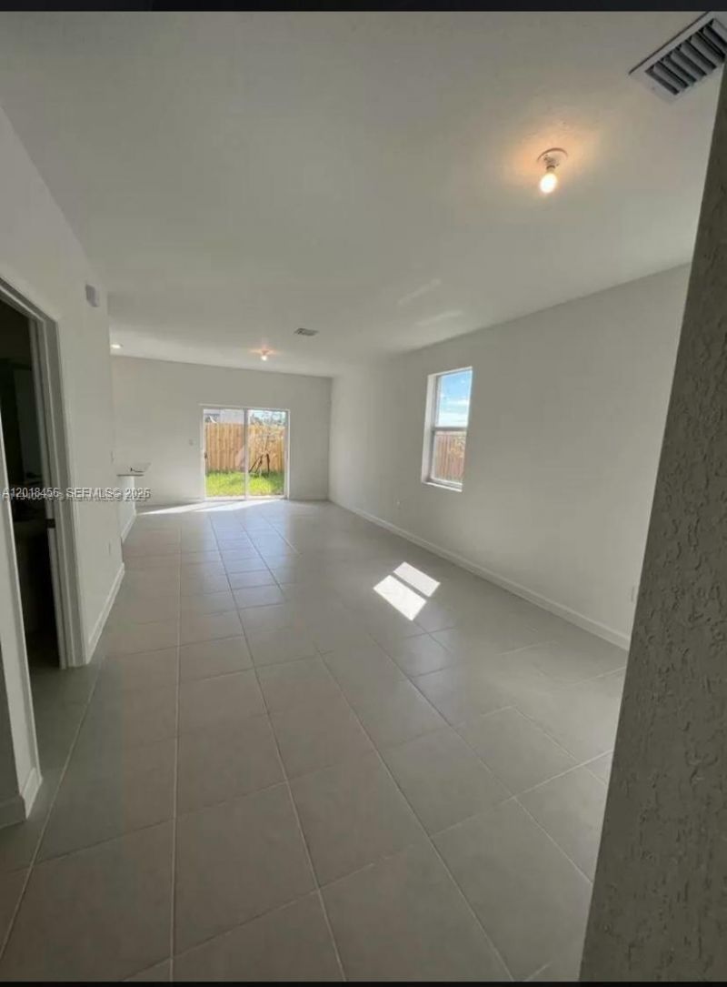 12645 NW 24th Ave , Miami, FL 33167 Photo