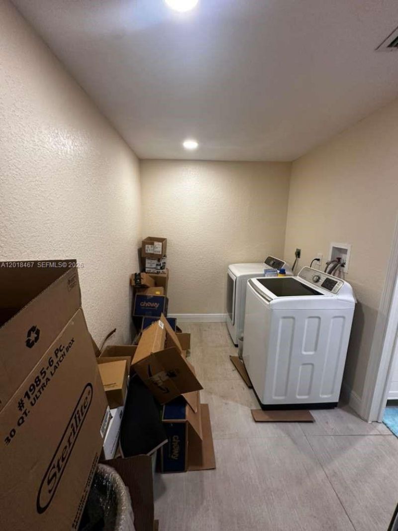 11901 NW 25th St, Plantation, FL 33323 Photo