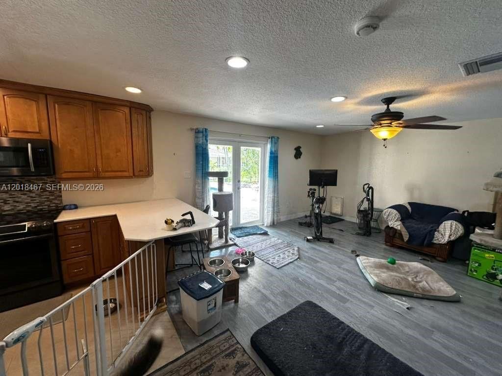 11901 NW 25th St, Plantation, FL 33323 Photo
