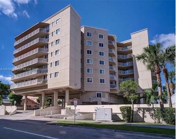 102 SW 6th Ave , Unit 405, Miami, FL 33130