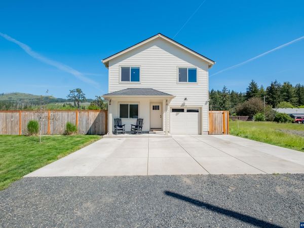 123 Sorbin Av E, Gates, OR 97346