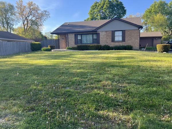2130 Hawthorne Lane , Waukegan, IL 60087