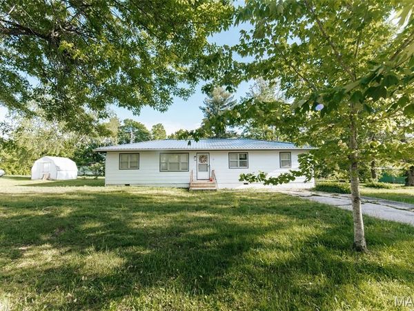 124 Sackett , Licking, MO 65542
