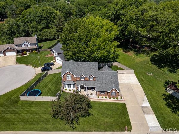 119 Jamie Lynn Drive , Glen Carbon, IL 62034