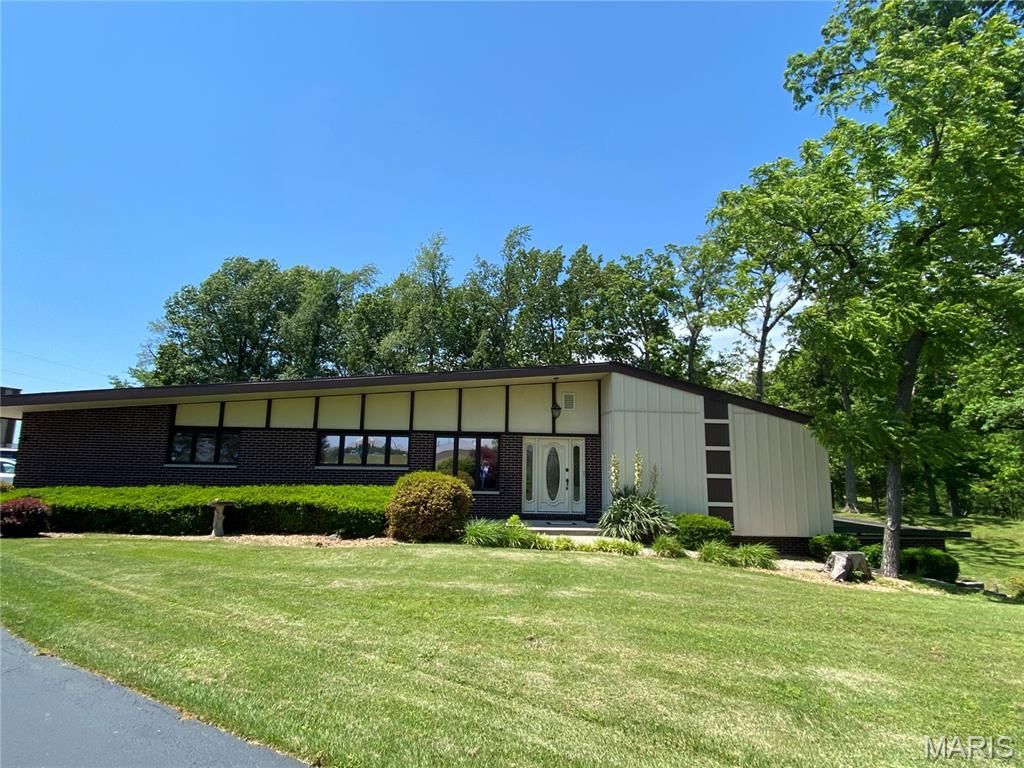 65 Northside Drive , Perryville, MO 63775 Main Photo