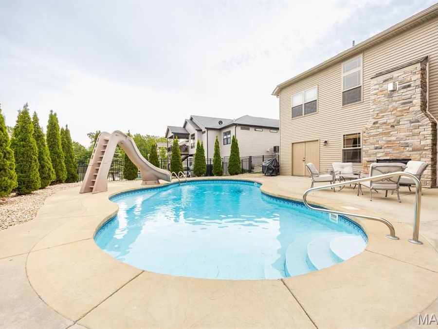 Property Image 28