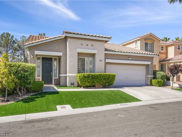 10137 Snow Crest Place , Las Vegas, NV 89134