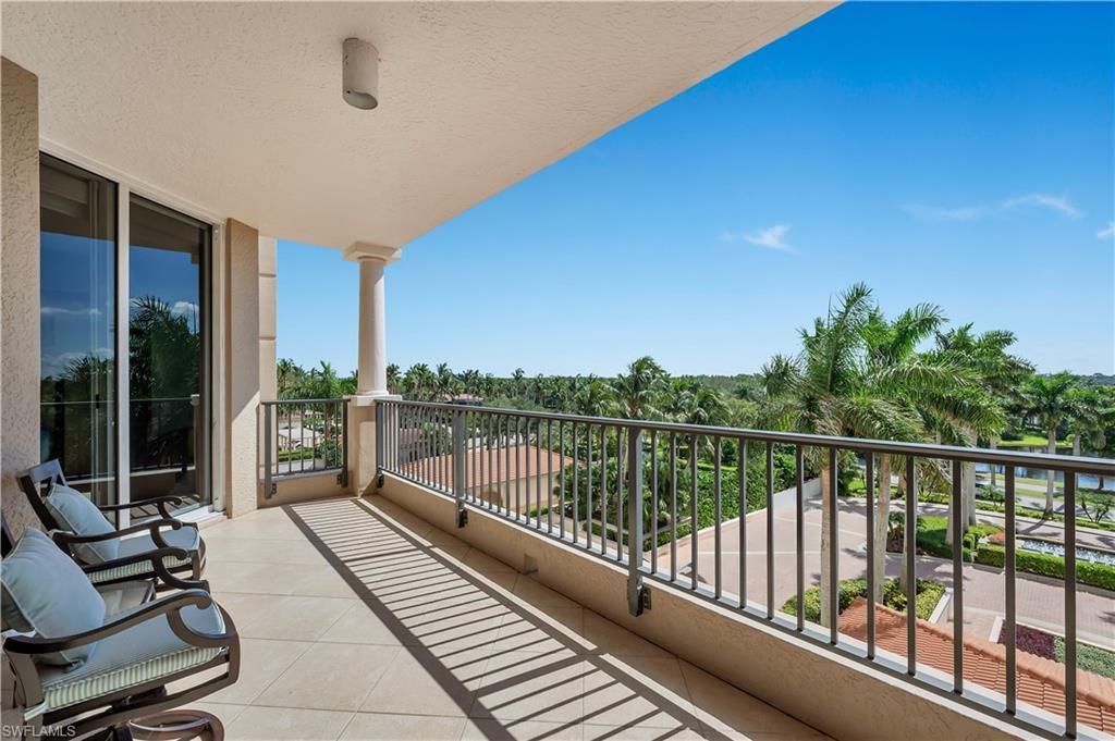 23850 Via Italia Cir , Unit 404, Estero, FL 34134 Photo
