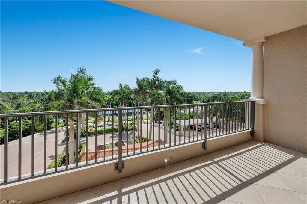 23850 Via Italia Cir , Unit 404, Estero, FL 34134 Photo