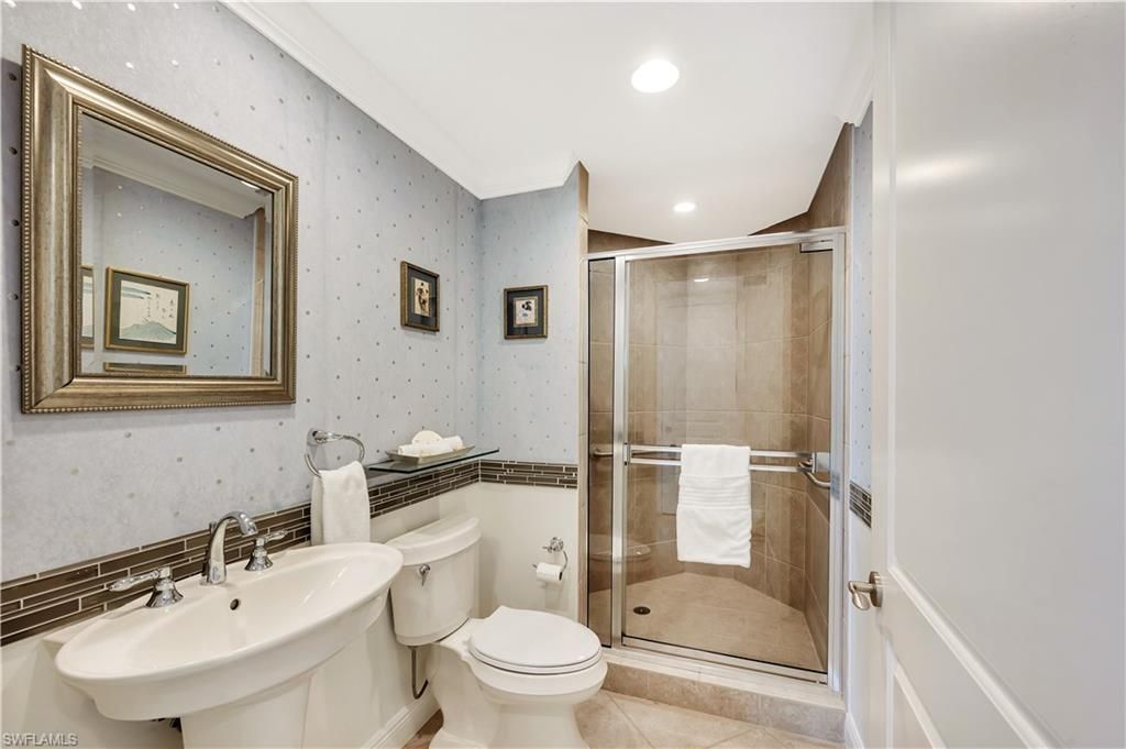 23850 Via Italia Cir , Unit 404, Estero, FL 34134 Photo