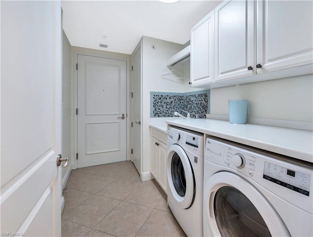 23850 Via Italia Cir , Unit 404, Estero, FL 34134 Photo