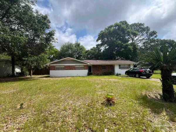 4506 Lemoyne Ln, Pensacola, FL 32505
