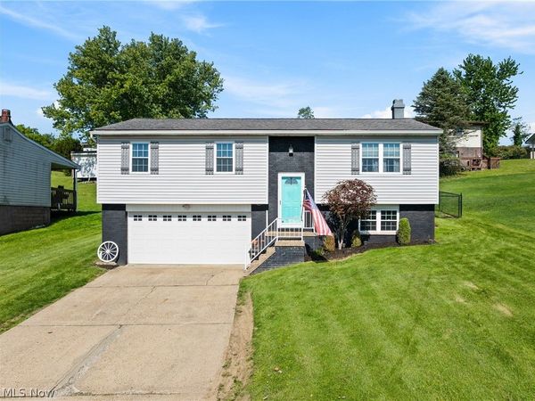 1309 Kennedy Avenue , Martins Ferry, OH 43935