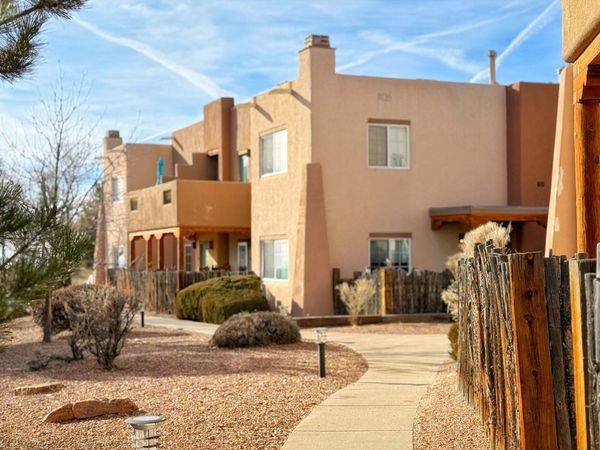 2210 MIGUEL CHAVEZ RD , Unit 815, Santa Fe, NM 87505