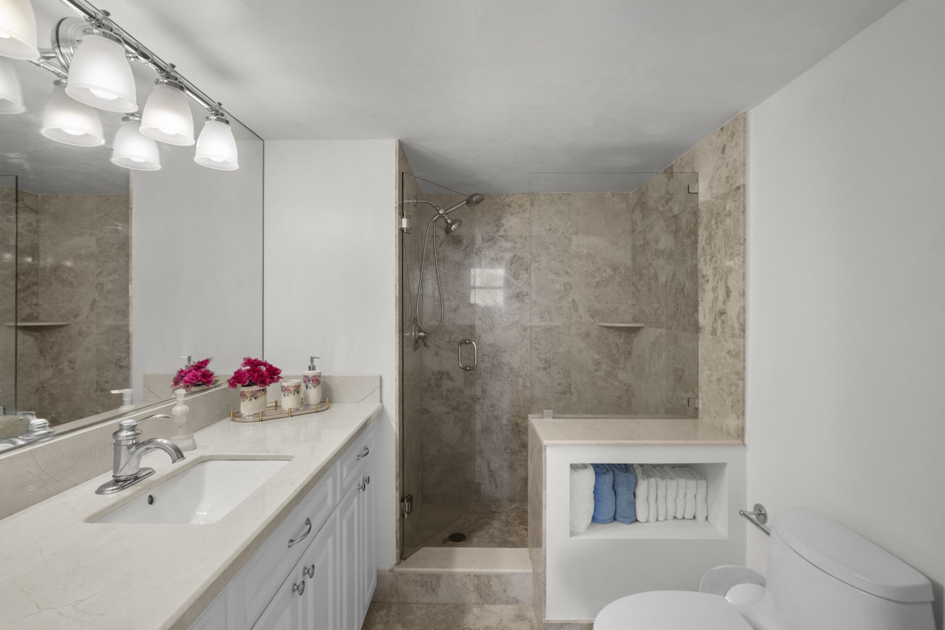 1370 S Ocean Boulevard, Unit 905, Pompano Beach, FL 33062 Photo