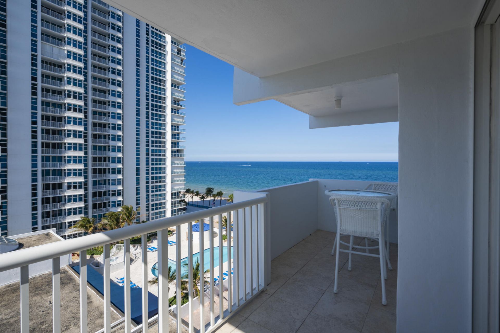 1370 S Ocean Boulevard, Unit 905, Pompano Beach, FL 33062 Photo