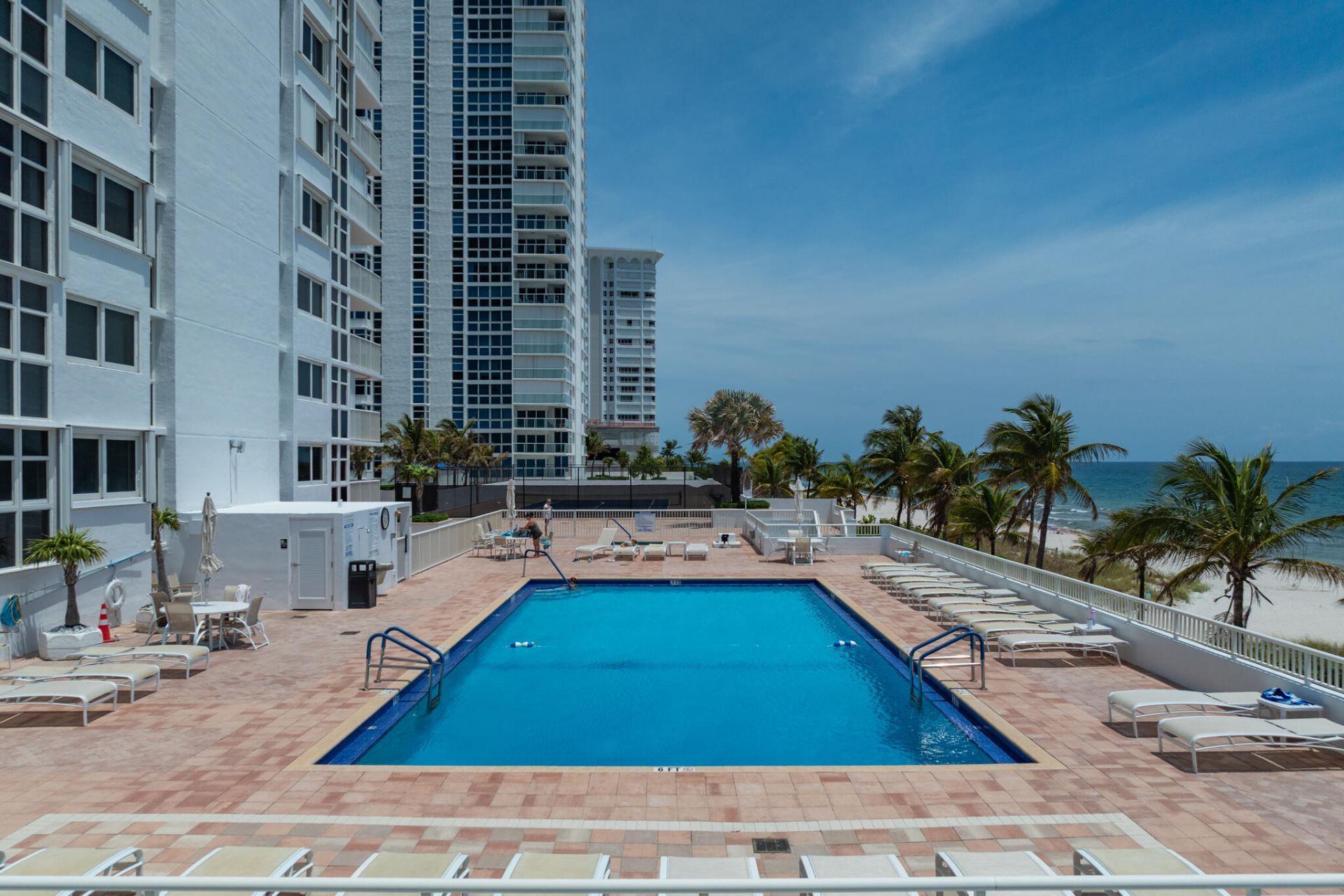 1370 S Ocean Boulevard, Unit 905, Pompano Beach, FL 33062 Photo