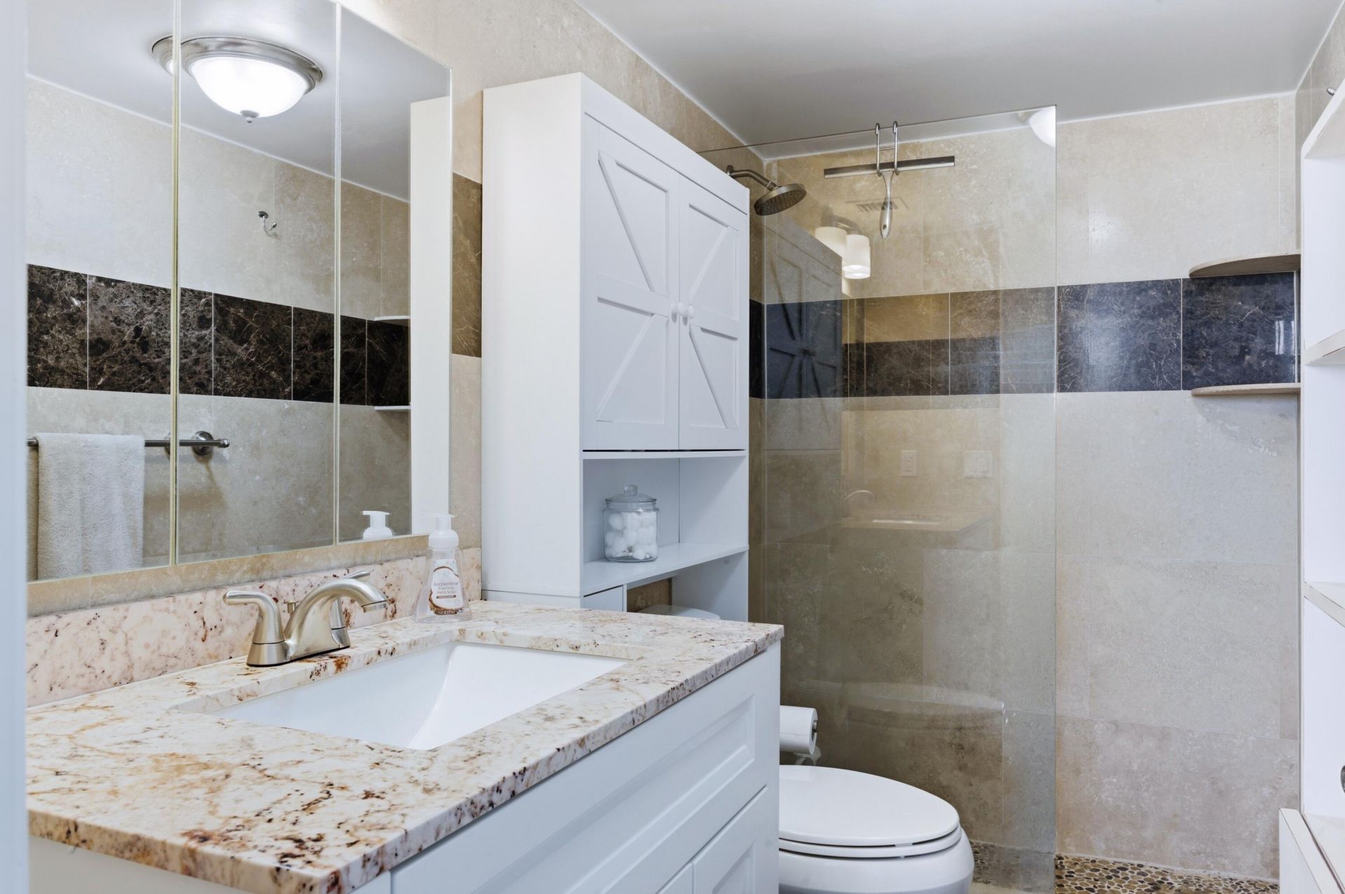 5600 N Flagler Drive, Unit 910, West Palm Beach, FL 33407 Photo