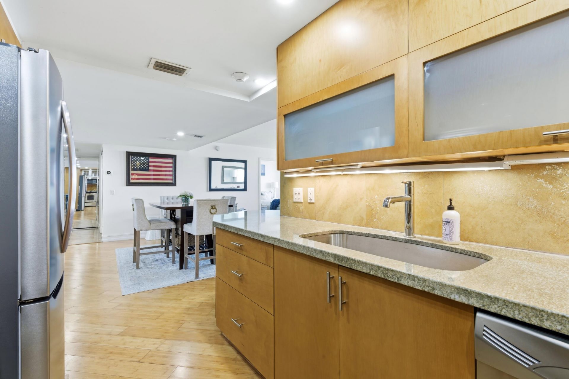 5600 N Flagler Drive, Unit 910, West Palm Beach, FL 33407 Photo