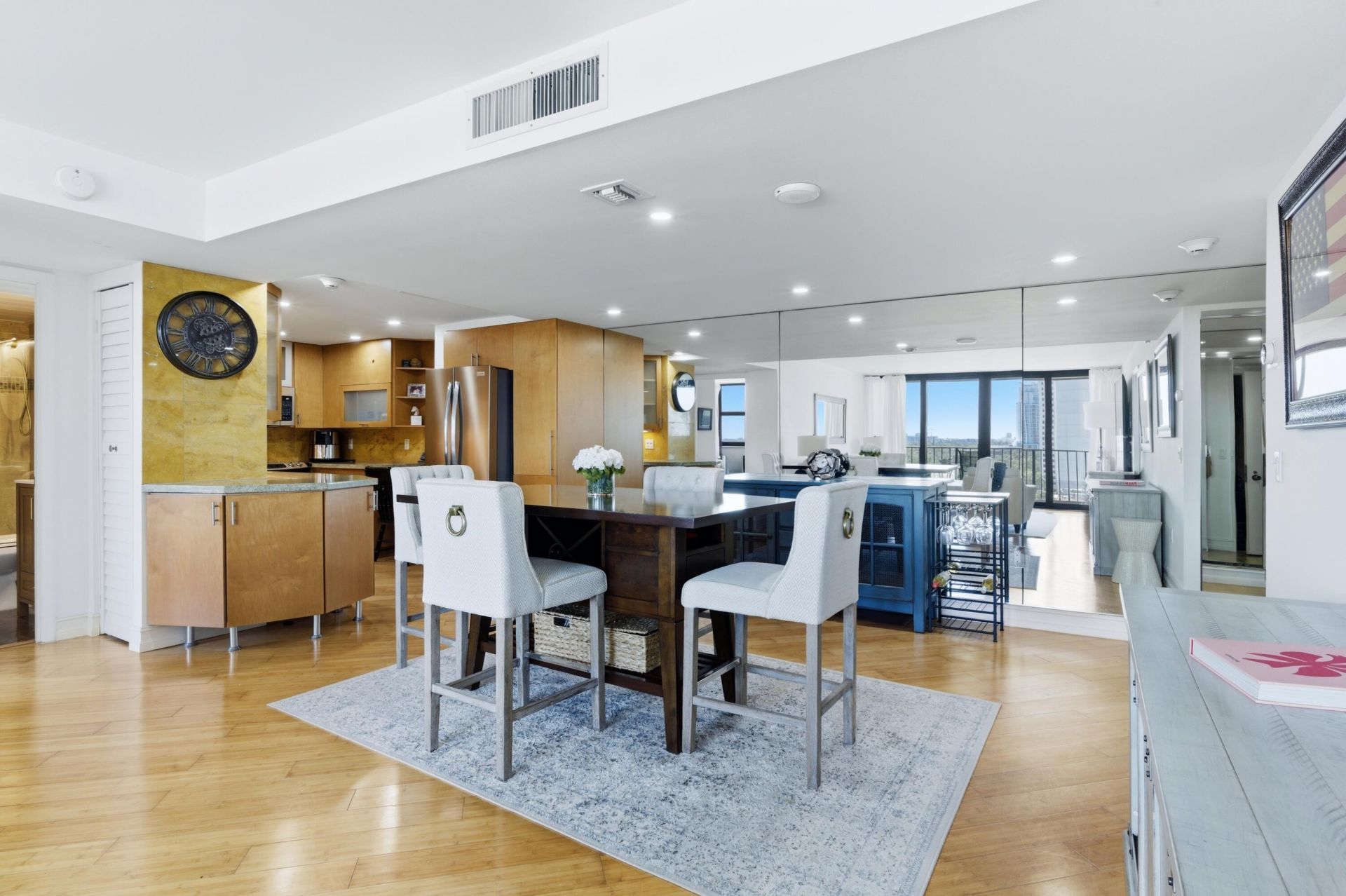 5600 N Flagler Drive, Unit 910, West Palm Beach, FL 33407 Photo