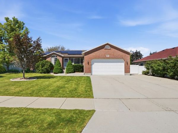 4684 W SUNNY MEADOW DR S, South Jordan, UT 84095