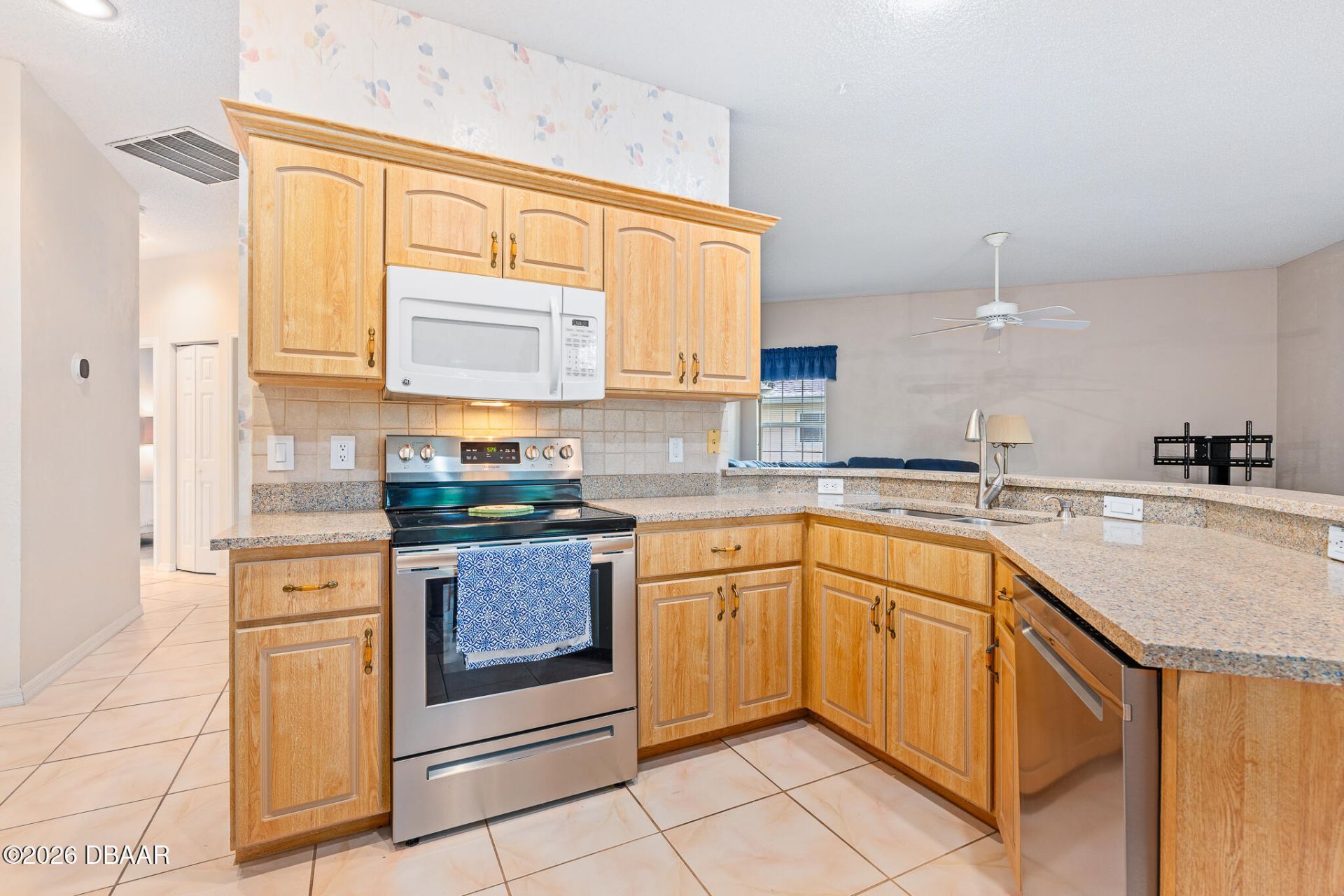 28 Cedar Point Drive, Palm Coast, FL 32164 Photo