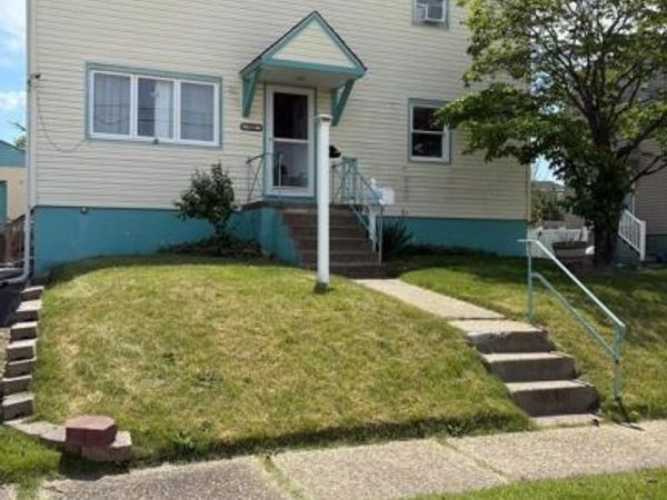 329 MERCER AVENUE, BELLMAWR, NJ 08031