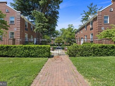 715 WASHINGTON STREET, Unit A-32, ALEXANDRIA, VA 22314