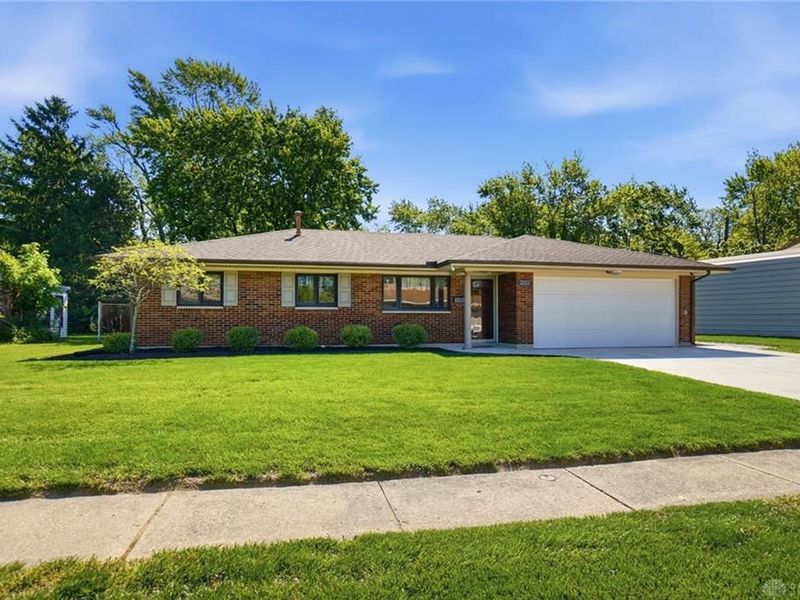 2002 Darrell Drive, Fairborn, OH 45324 Photo 3