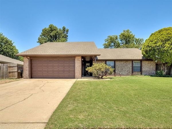 1537 Kingsgate Road, Oklahoma City, OK 73159