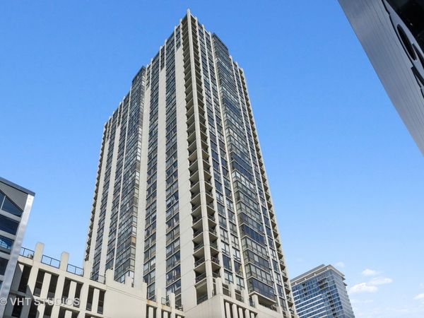 1122 N CLARK Street , Unit 1806, Chicago, IL 60610